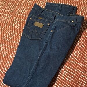 Wrangler Dark Blue Relaxed Fit Jeans